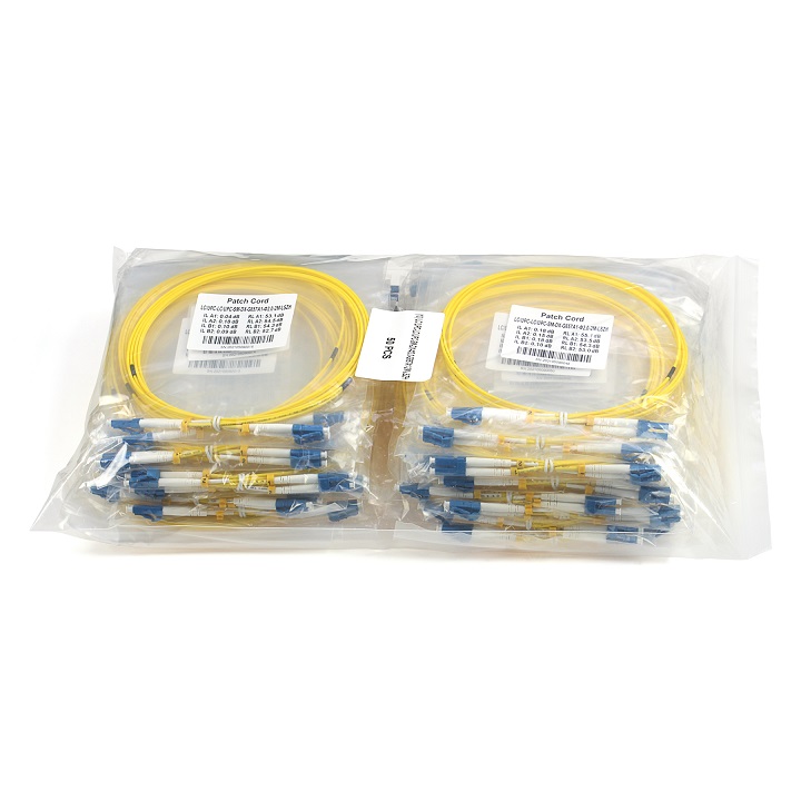 LC UPC к волокну LC UPC - оптической двухшпиндельной куртке SM G657A1 2.0mm LSZH руководства заплаты