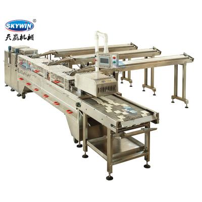Máquina automática completa de aço inoxidável do sanduíche do biscoito com multiplicador