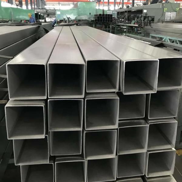 ASTM High Tensile Strength 303 Stainless Steel Square Tube Offering Superior Load Bearing Capacity
