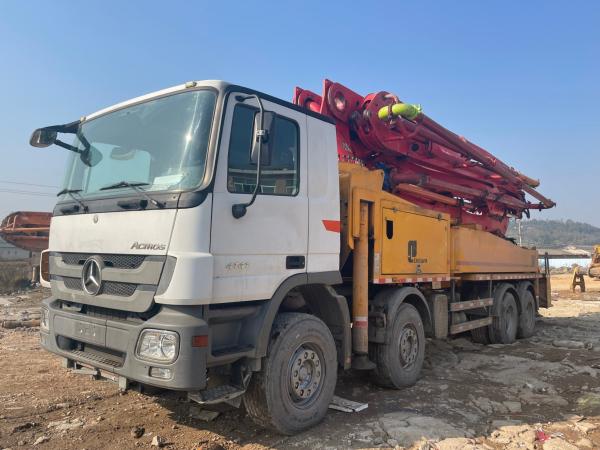 Pompes à béton Putzmeister allemand 46m sur Benz Euro III avec procédé d'usinage hydraulique
