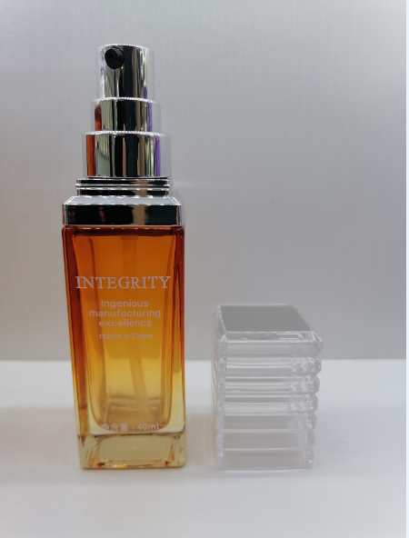 Acrylic Cap ODM Glass Cosmetic Bottles Skincare Packaging 30g Amber Lotion Bottles