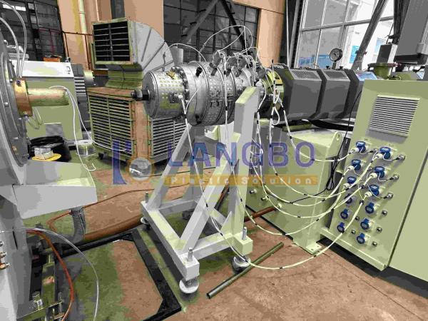 PVC Pipe Extruder Machinery and PPR Pipe Making Machine