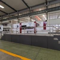 5000 feuilles par heure Machine de découpe sous pression de carton ondulé à commande PLC blanc/gris