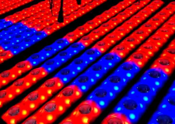 A lavagem exterior da parede do CE que ilumina 14 efeitos do feixe do diodo emissor de luz levanta a lâmpada para o clube noturno