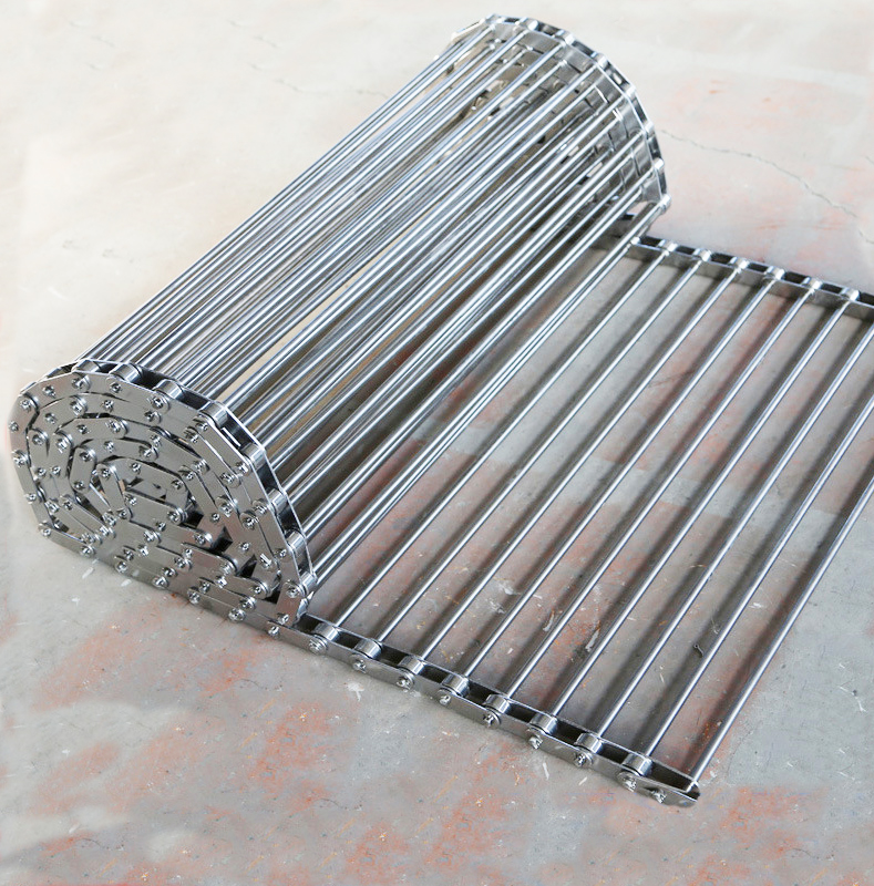 Flexible Wire Mesh Conveyor Belt Offering Excellent Tensile Strength and Resistance to Abrasion for Heavy Load Transport
