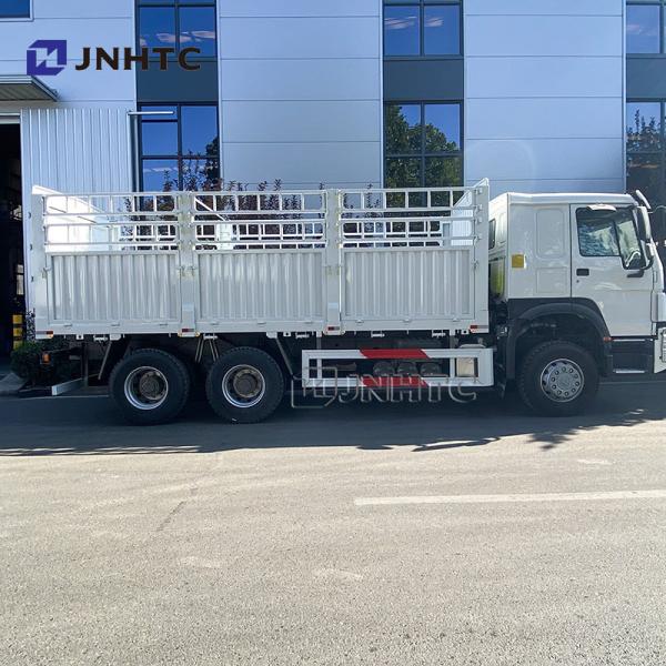 HOWO 6X4 Heavy Cargo Truck 400HP 20tons Lorry Fence Cargo Truck