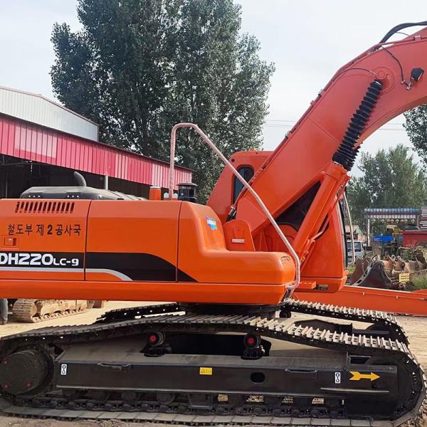 DH220-9 Used Doosan Excavators 1.05m3 Bucket Capacity 115kw Rated Power