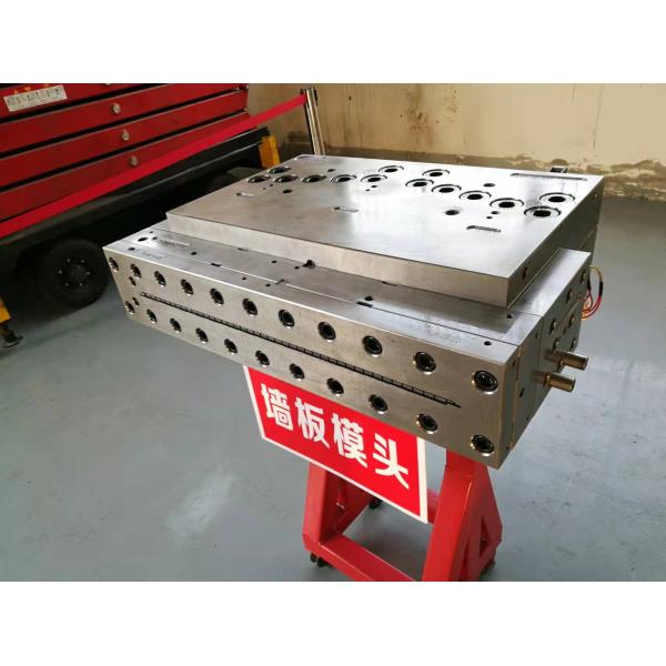 Silver WPC Wall Panel 800mm and PVC Celling Mold with Extrusion Mould Shaping Mode