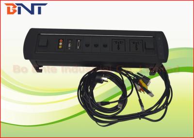 Soquetes de poder montados mesa da conferência com USB/cabos conexão do RJ45/VGA