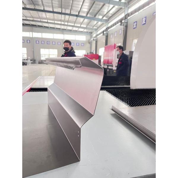 Автоматический панельный изгибатель для металлического листа длиной 2500 мм Пресс-брек машина