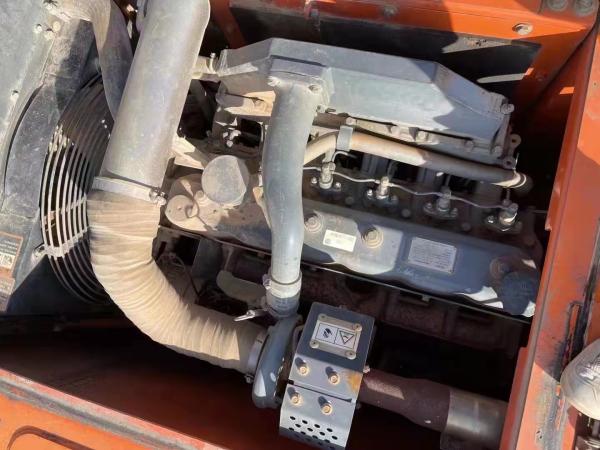 Excavatrice Doosan 140 14t d'occasion pour la construction et l'aménagement paysager