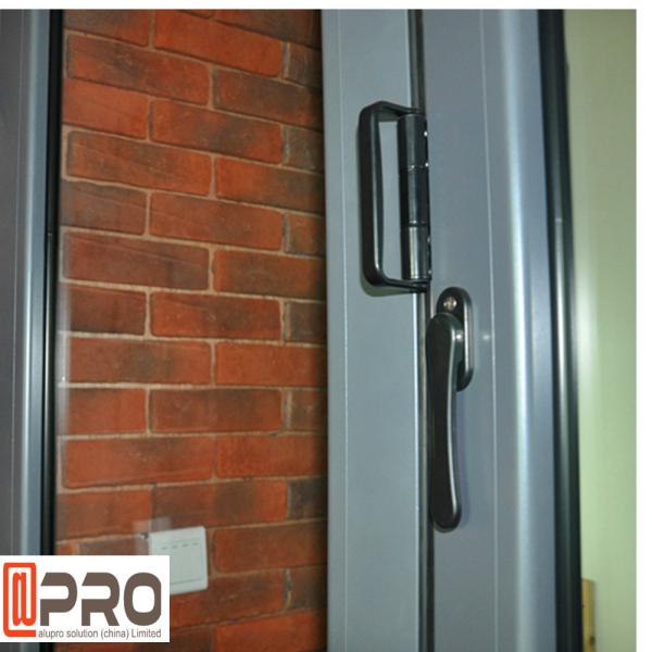 Tamanho personalizado Windows Bifold do alumínio das energias eólicas para a janela de vidro de dobramento frameless residencial e comercial