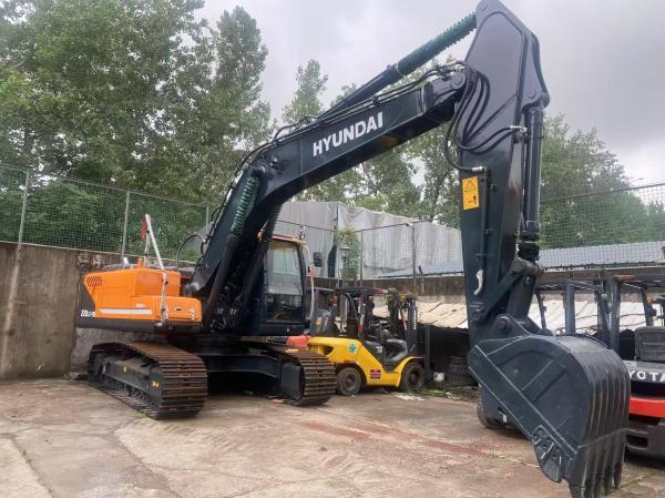 Used 2023 Hyundai 220LC Excavator 22 Ton with 12 Month Warranty