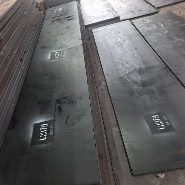 Cold Work Tool Steel Round Bar with R Dia 8-800, 3000-6000mm Length and 7.85 g/cm3 Density