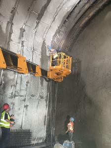 トンネルのための高容量アーチ組立機械 - 12mの高さ,1500Kgの負荷