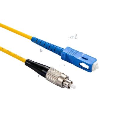 1 Condutor SC-FC Sm Simplex Indoor Fiber Optical Patch Cord para FTTH da China