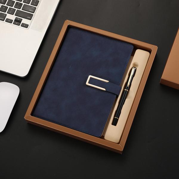 Customizable Versatile PU Leather Metal Clasp Notebook Gift Set for Business Office