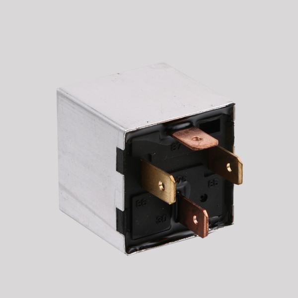 Waterproof  40 Amp 4 Pin Relay , 12v 24v 30 40 Amperage Automotive Power Relay 171937503A/7MO951253A