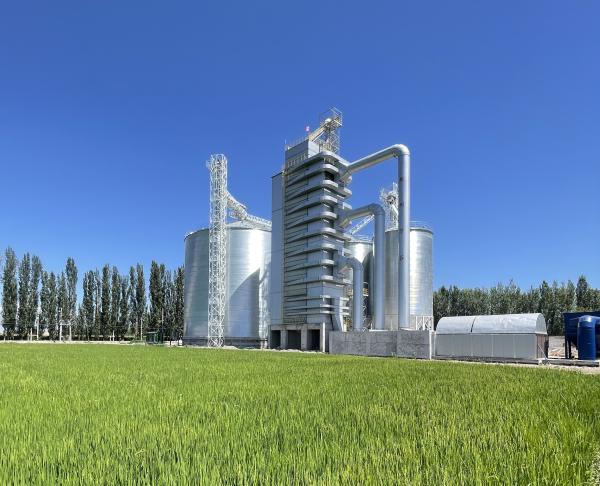 Energy-Saving Lower Fuel / Electricity Consumption Corn Dryer Machine
