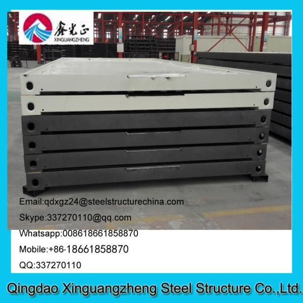 Low cost portable refugee house refugee camp