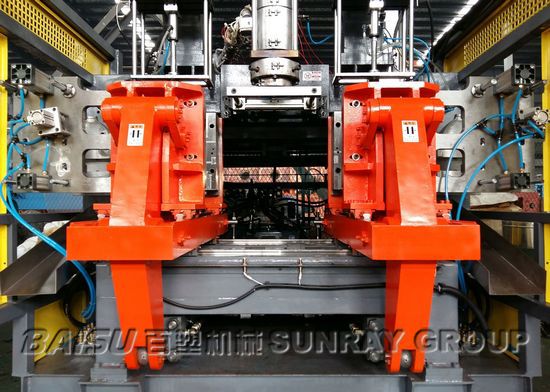 Double Station Single Head Blow Molding Machine For Liquid Soap Container Making Field SRB70D-1