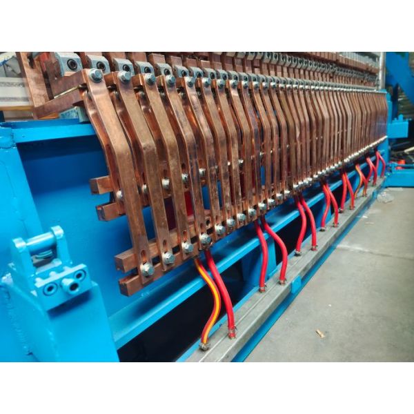 Airport Fence Wire Diameter 3.7mm Mesh 50*200mm Wire Mesh Welding Machine