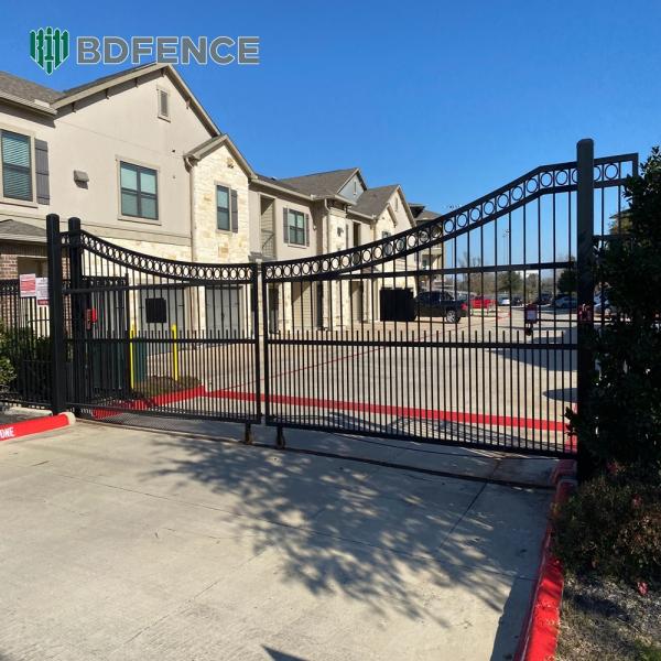 Perimeter Tubular Steel Fence Security Focused