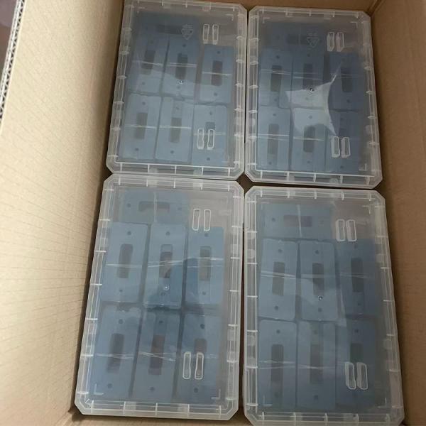 Картонные упаковки пластиковые стекла прочные тяжелые