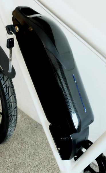 36v Brushless Motor Electric Street Bike / City Light Electric Bike With LCD Display