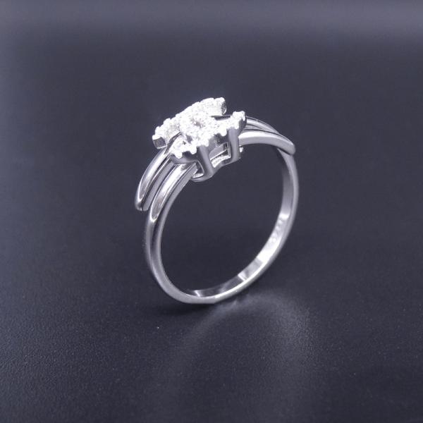 Flower Shape Silver Cubic Zirconia Rings Minimalist Style Pure 925 Silver For Little Girl