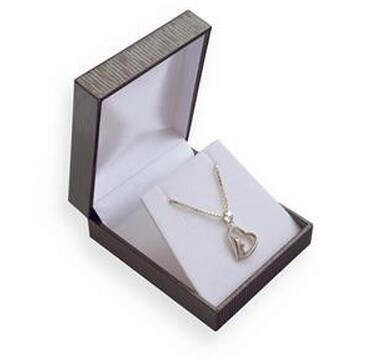 Deluxe Leather Covered Jewelry Plastic Box Easy Wrapping With White Velvet