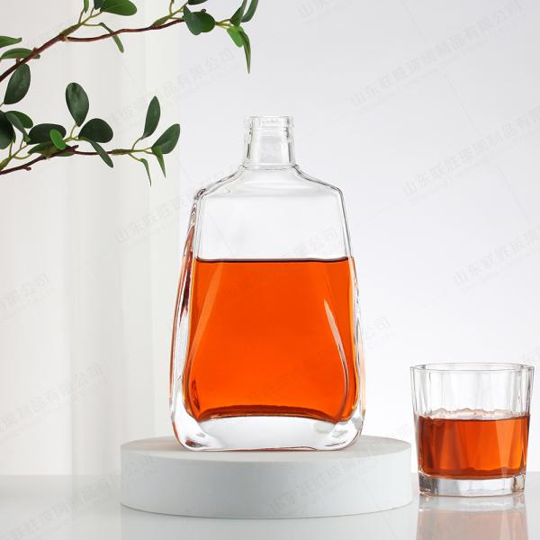 Decal Surface Handling 750ml Glass Liquor Bottle for Spirits Gin Whisky Vodka Tequila