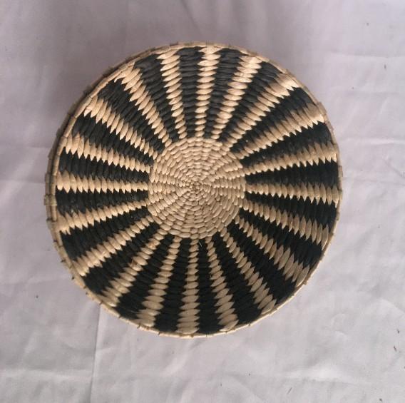 2021 new design High quality Wholesale seagrass wicker wall baskets wall plates hanging decor items
