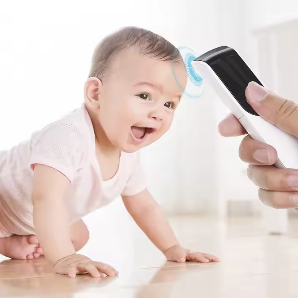 Infrared No Touch Forehead Thermometer With LCD Display 0.4 - 1 Inch Measurement Distance