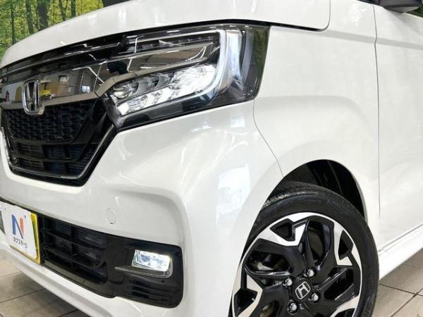 Honda N-BOX Custom Turbocoordinated Electric Sliding Doors On Both Sides Gap Sonar Automatic Cruise Control, Lane Assist, Collision Damage Mitigation System Automatic Lights LED Headlights Smart
