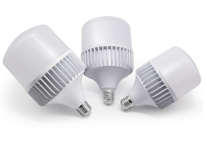 Las bombillas llevadas interiores del poder 30w llevaron el material del cuerpo de la lámpara de Chips High Power Bulbs Plastic