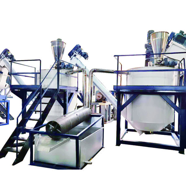 Línea de lavado de botellas de PET racionalizada 490kw Máquina de reciclaje de plástico industrial 500 - 3000kg/h