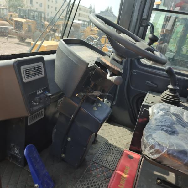 20 Ton Rated Load Liugong 856 Wheel Loader Used and Conditioned 2019 Model