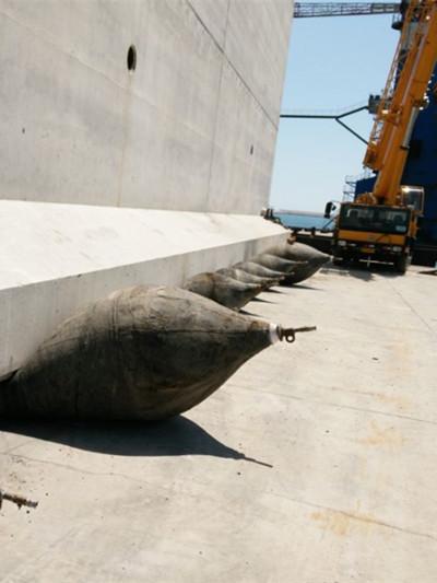 Doca pneumática Marine Rubber Airbag For Launching da camada sintética