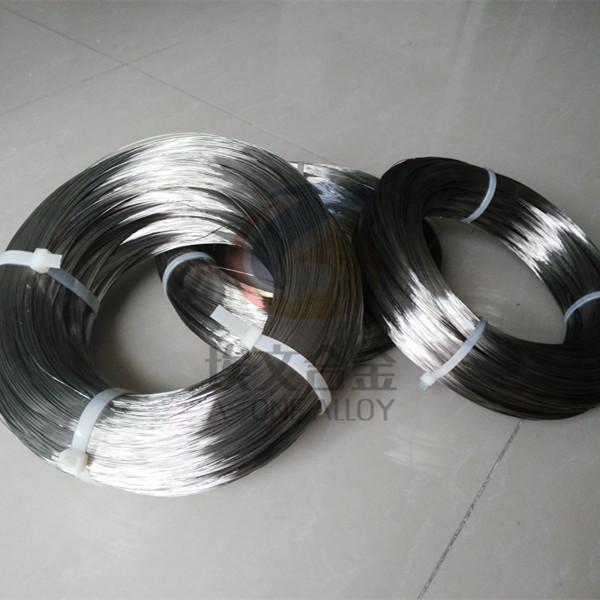 Magnetostrictive wire for magnetostrictive position sensor, level sensor with large stock