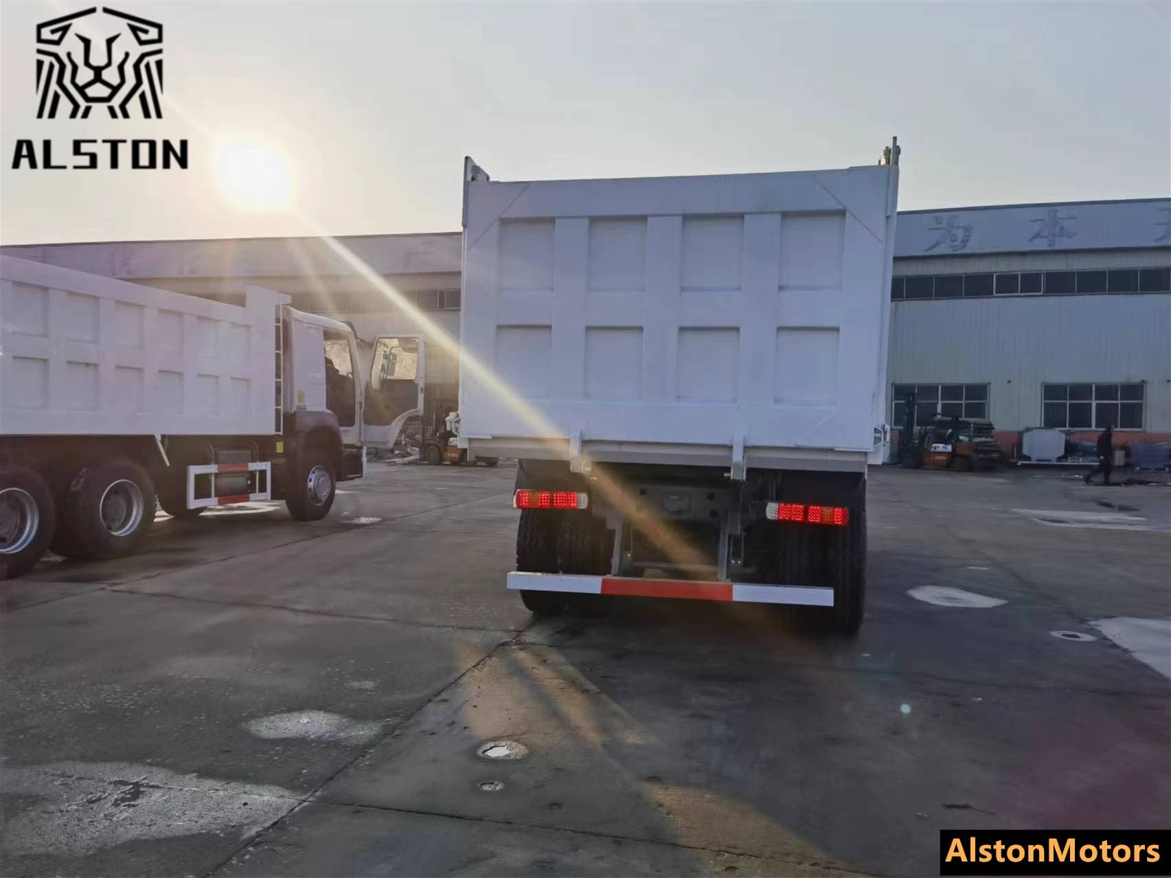 Used Sinotruk HOWO 371HP 6x4 Dump Truck for Sale in Zambia – RHD, Euro 2, Ready for Mining & Construction