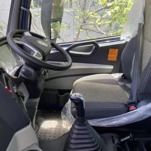 Camion benne basculante 8x4 12 roues 380CV avec conduite à droite, capacité de charge de 31 à 40 tonnes et norme d'émission Euro 2