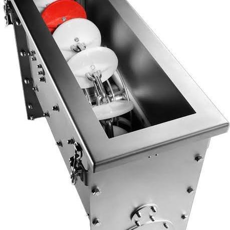 Heavy Duty Chain Conveyor Machine , Enclosed Industrial Chain Conveyor With Dust