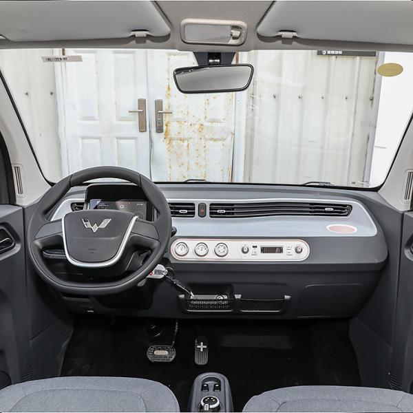 20KW 27Ps Wuling Hongguang Mini EV 100Km/H Left Hand Drive