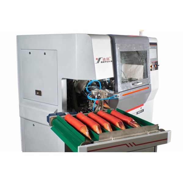 DYK7-S 4-Axis Full Servo Ice Cream Cone Sleeve Machine with 350pcs/min High Speed and Food-Grade Hot Melt Glue