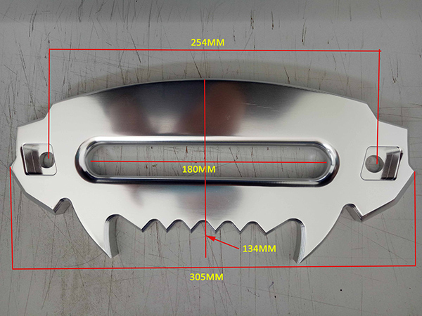 Solid Billet Aluminium Winch Rope Fairlead 900g Carton Package 254mm Bolt Spacing