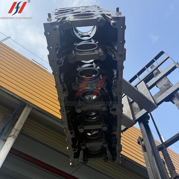 Excavator Core Component 222-1974 Is Compatible With CAT C15 Diesel Engine Cylinder Block.