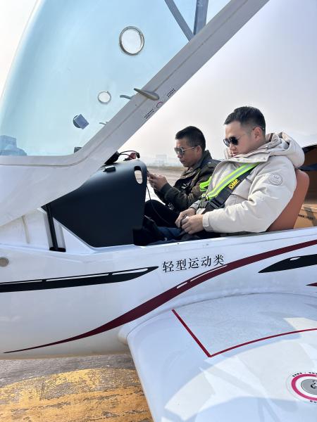 2025 ODM Customized Made in China Aircraft Agriculture Aerial Survey Training Medium-distance Travel Airplane