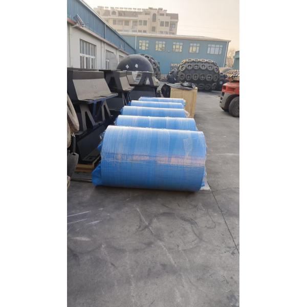 Corrosion Resistance Cylindrical Rubber Fenders Length 1000-5000mm Diameter 100-2000mm Ideal for in Harbors Offshore and Shipyards