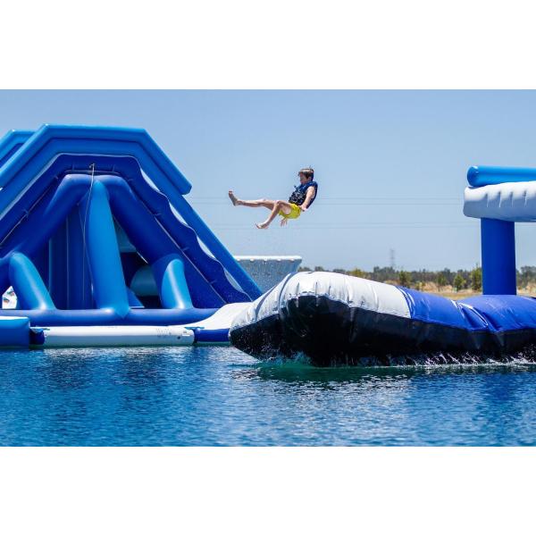 Аттестованная ТУВ подушка анти- УЛЬТРАФИОЛЕТОВОЙ воды брезента ПВК 0.9мм раздувной скача для продажи